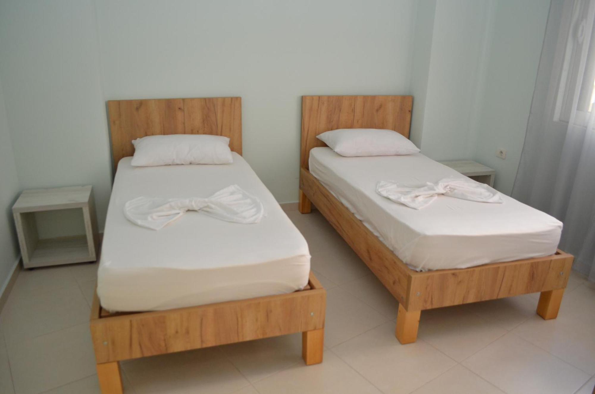 Appartamento Sunset Penthouse Sarandë Esterno foto