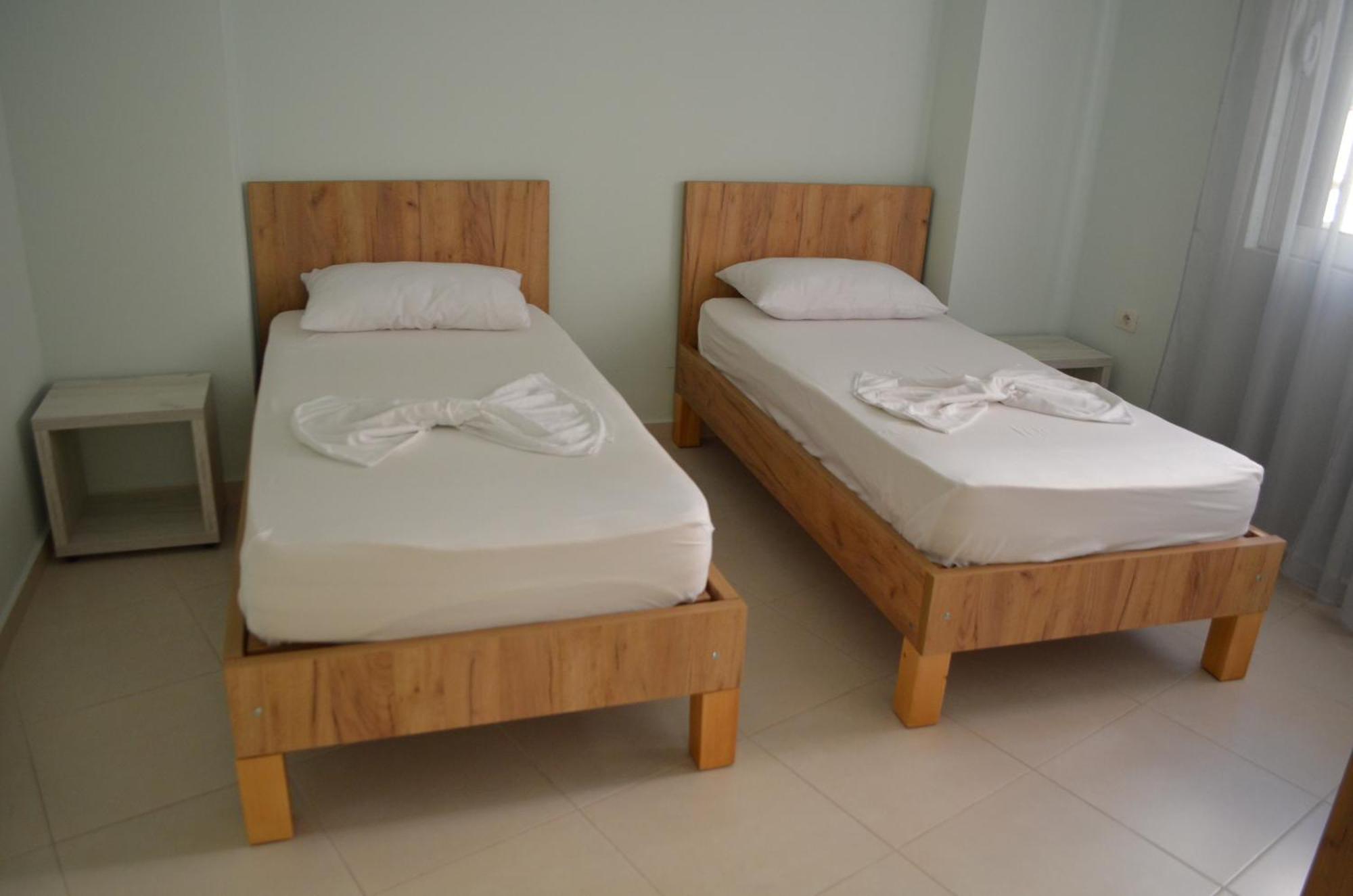Appartamento Sunset Penthouse Sarandë Esterno foto