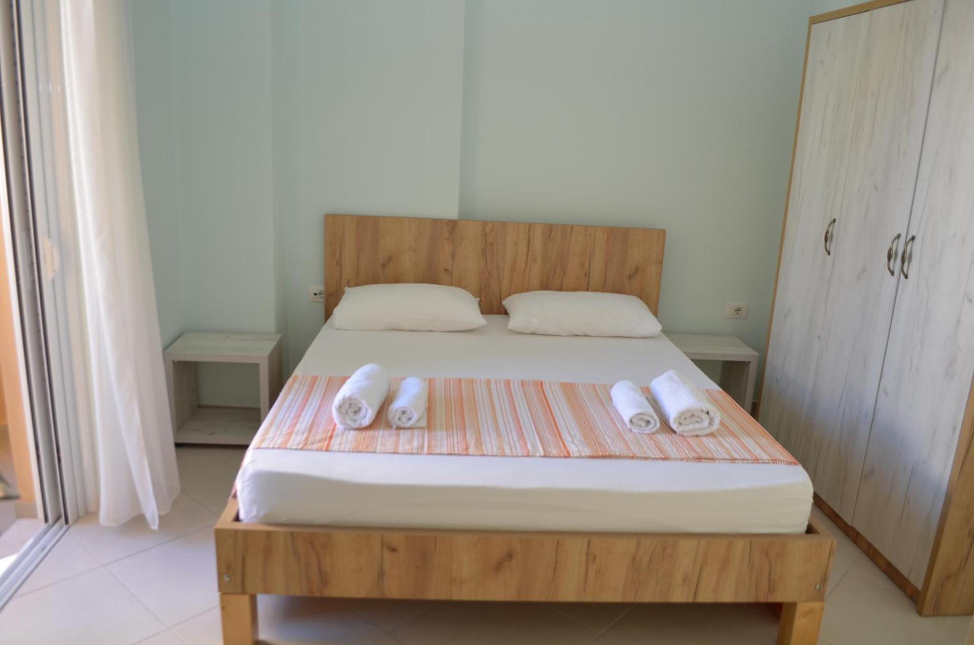 Appartamento Sunset Penthouse Sarandë Esterno foto