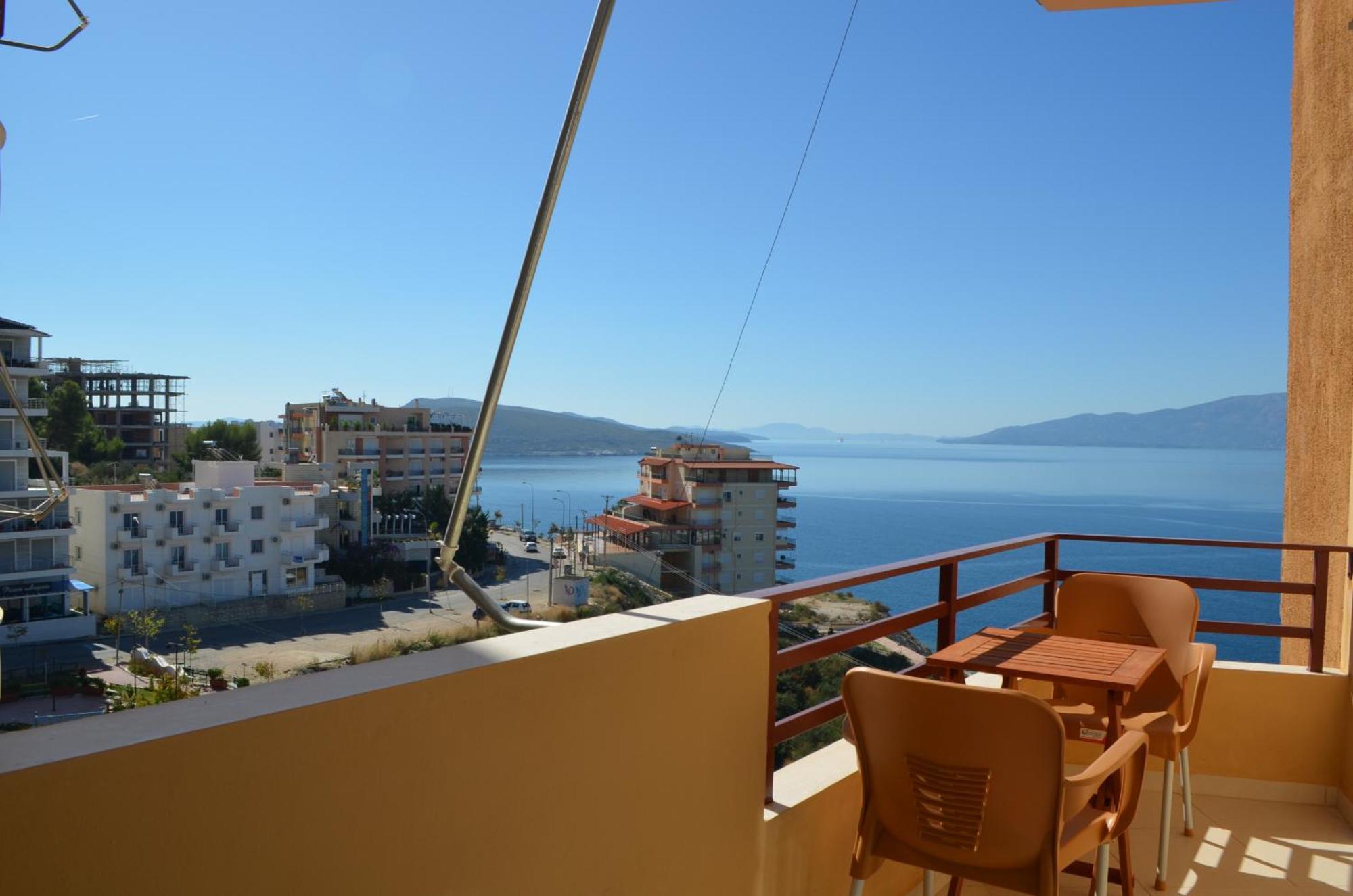 Appartamento Sunset Penthouse Sarandë Esterno foto