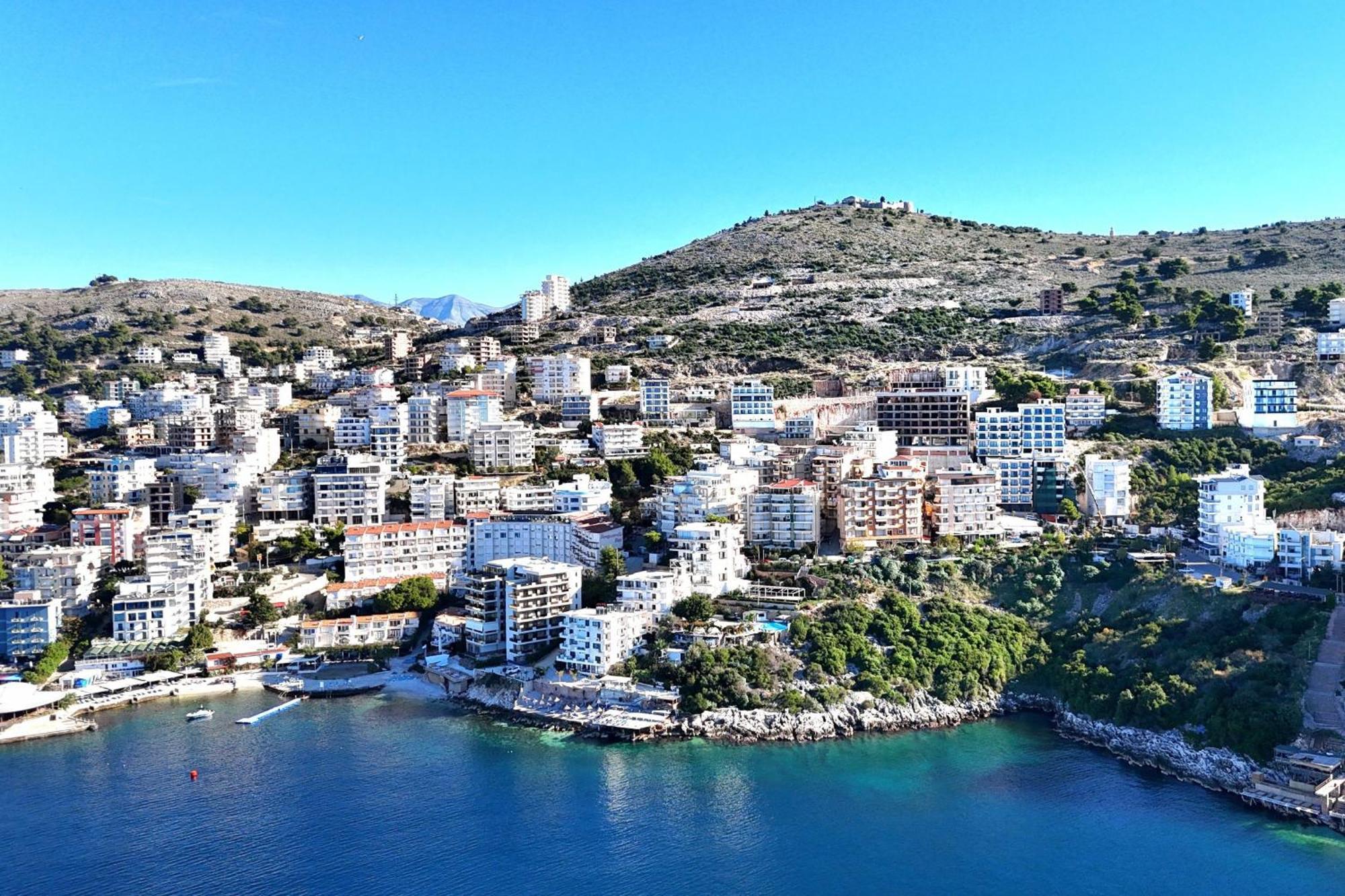 Appartamento Sunset Penthouse Sarandë Esterno foto