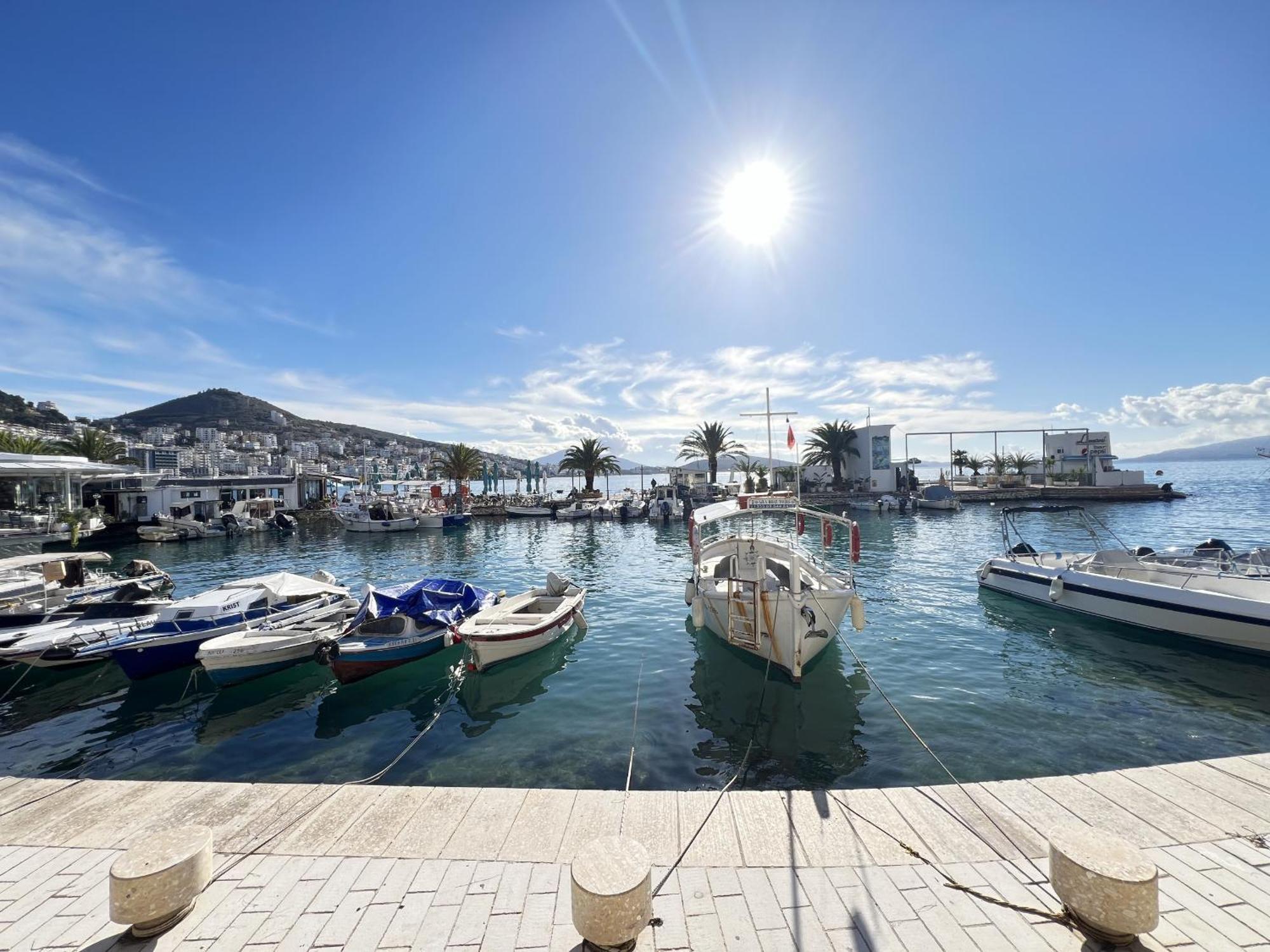 Appartamento Sunset Penthouse Sarandë Esterno foto