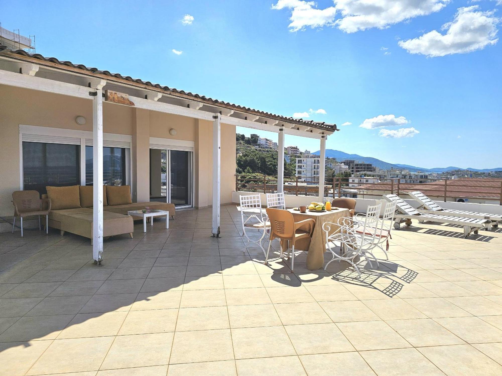 Appartamento Sunset Penthouse Sarandë Esterno foto